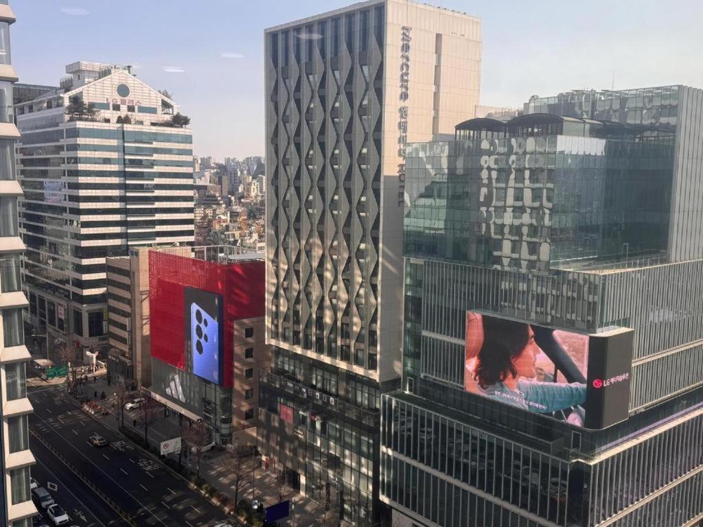 The Sanctuary Rosa Innocta - 1 Min From Hongdae Exit 1 Seul
